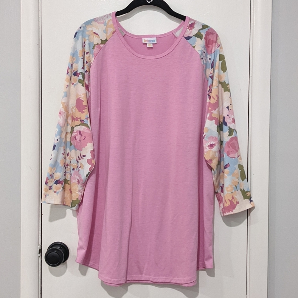 LuLaRoe Floral Randy Top